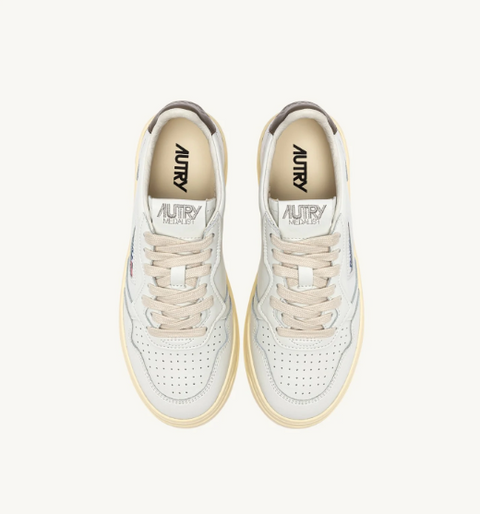 Sneakers Medalist Low – Pelle bianca e Chocolate