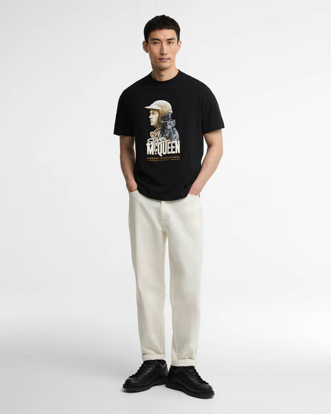 Barbour SMQ Rainey Graphic T-Shirt uomo nera - look indossato